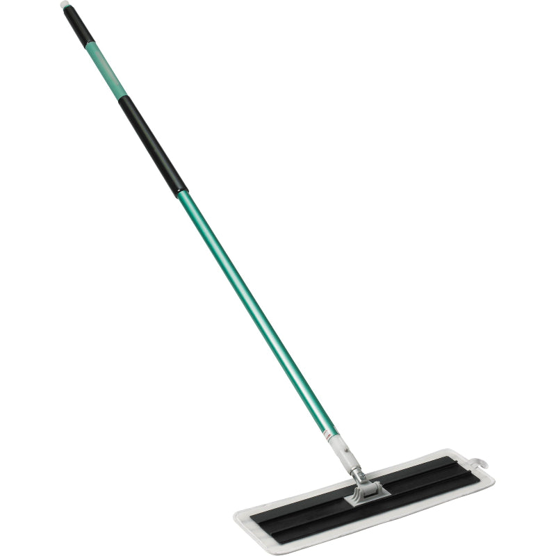 3M Easy Scrub flat mop with pad holder for commercial floor cleaning