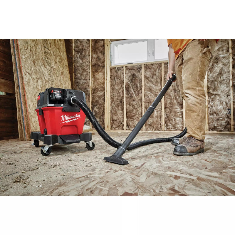 Hose and accessories included with Milwaukee M18 FUEL wet dry vacuum